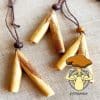 kuripé fabricado con palo santo